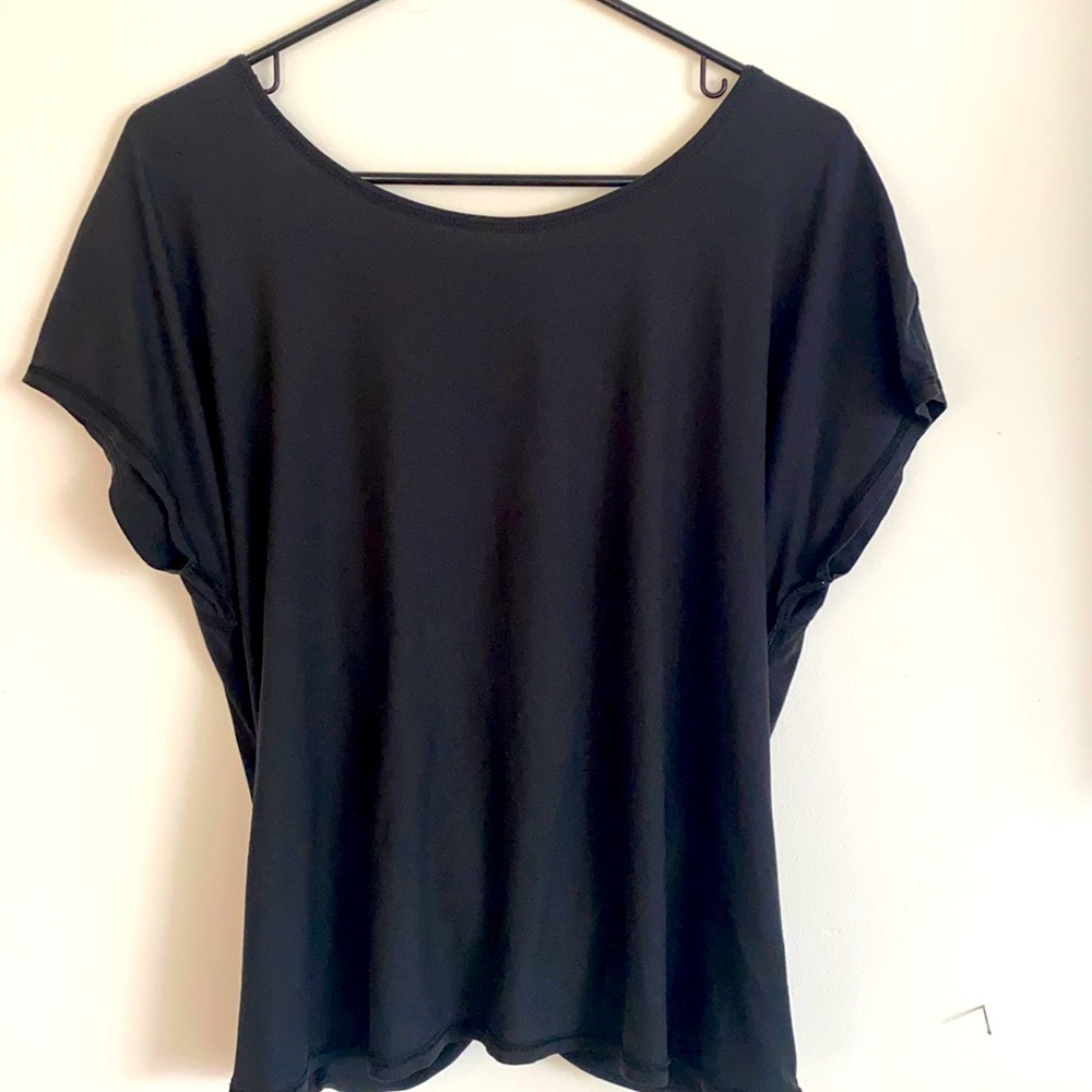 Lululemon size 10